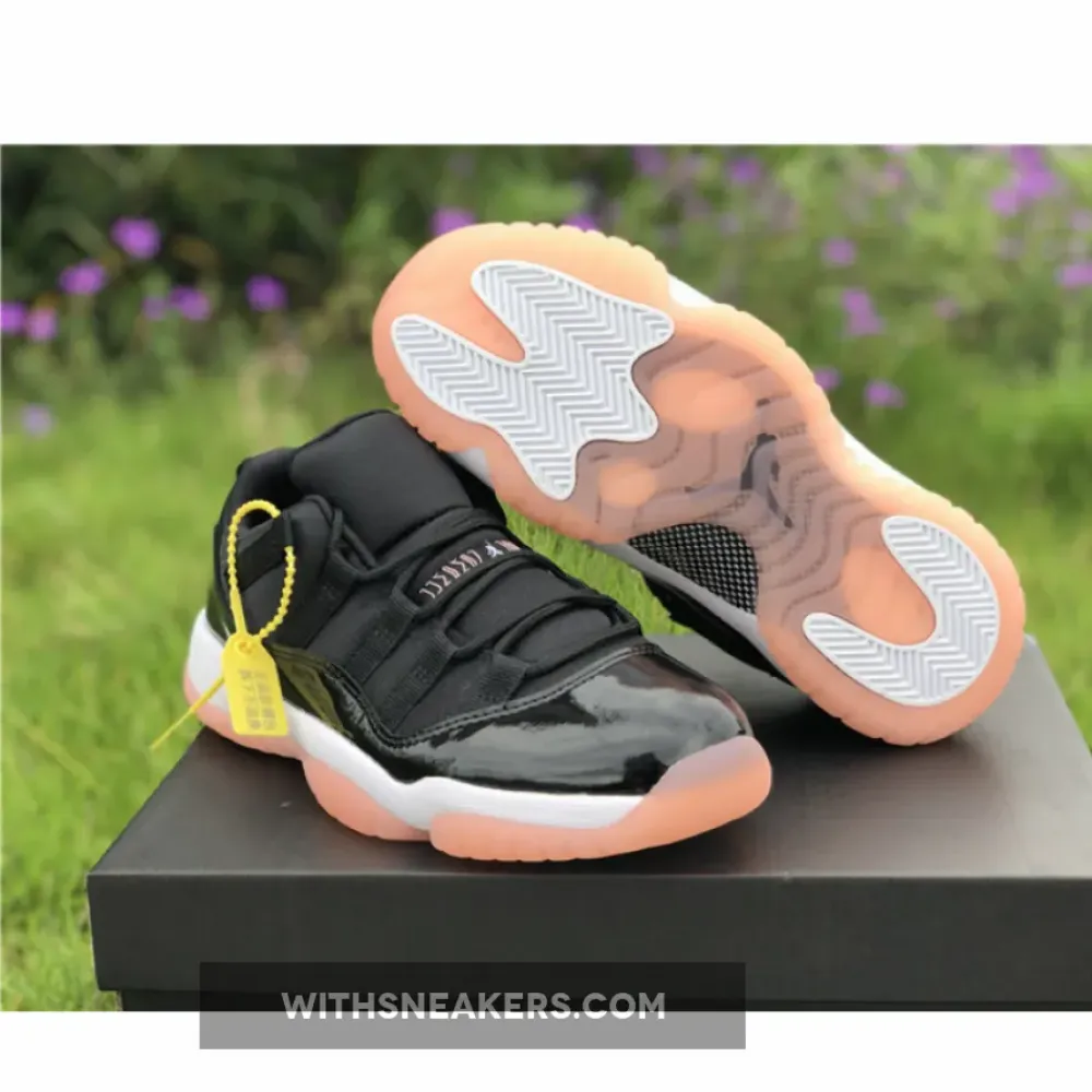 Air Jordan 11 Low GS Black/Bleached Coral/White 580521-013