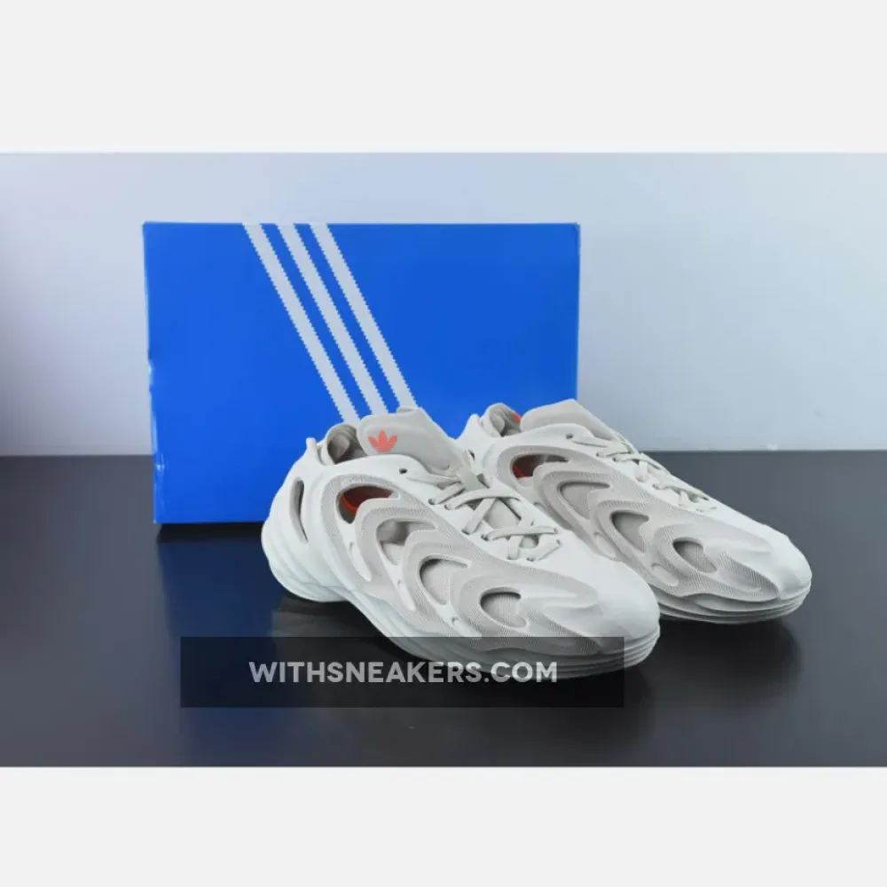 Adidas Yeezy Boost 700 Off-White Aluminium/Chalk White/Solar Red GY4455