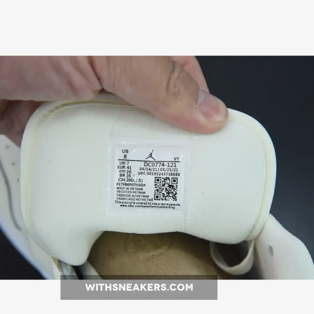 Nike Air Jordan 1 Low Coconut Milk/Black/White DC0774-121