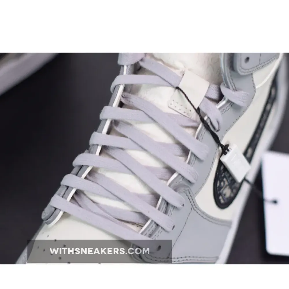Dior x Air Jordan 1 High OG Metallic Silver/Black/Pure Platinum CN8607-002