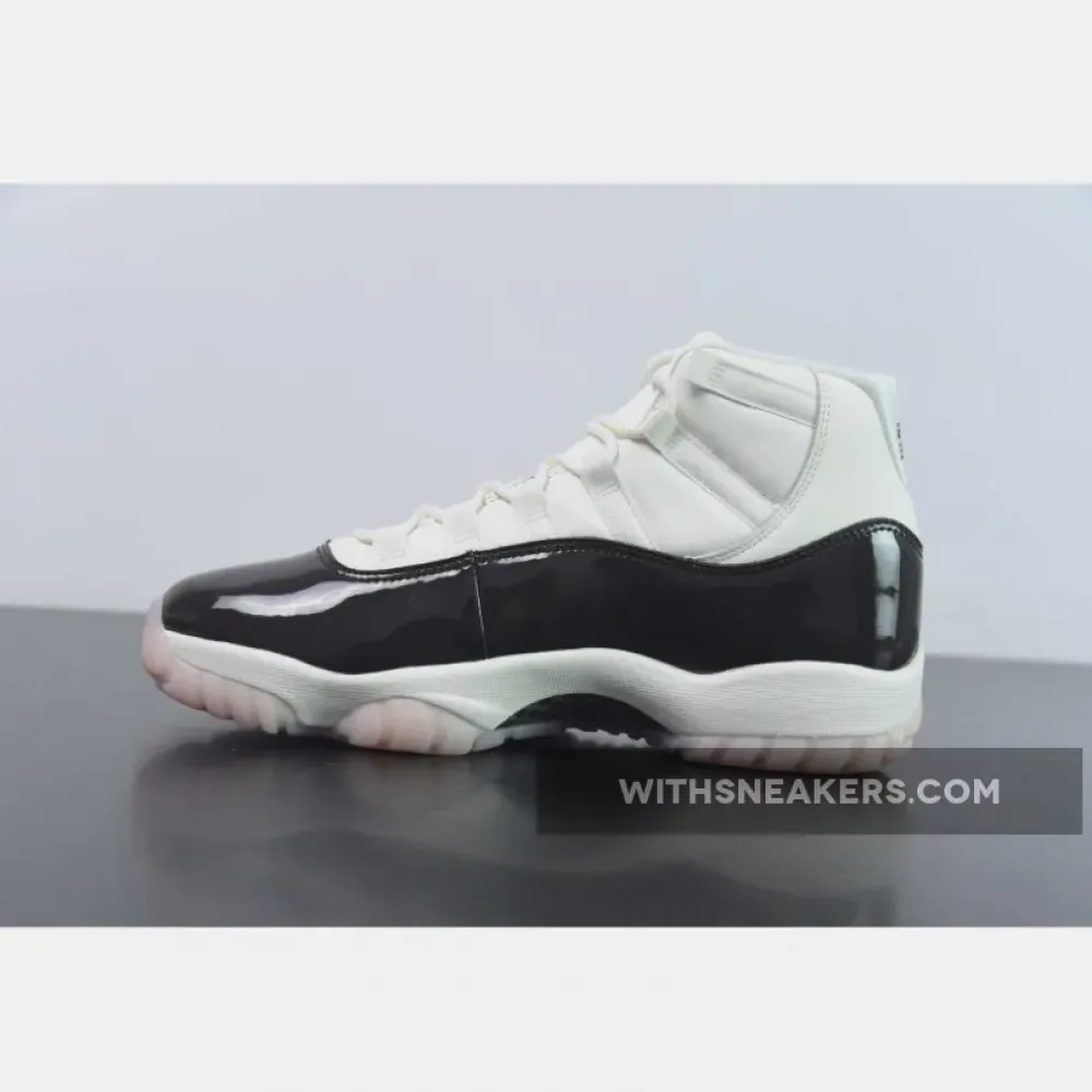 Air Jordan 11 Neapolitan Sail/Velvet Brown-Atmosphere AR0715-101