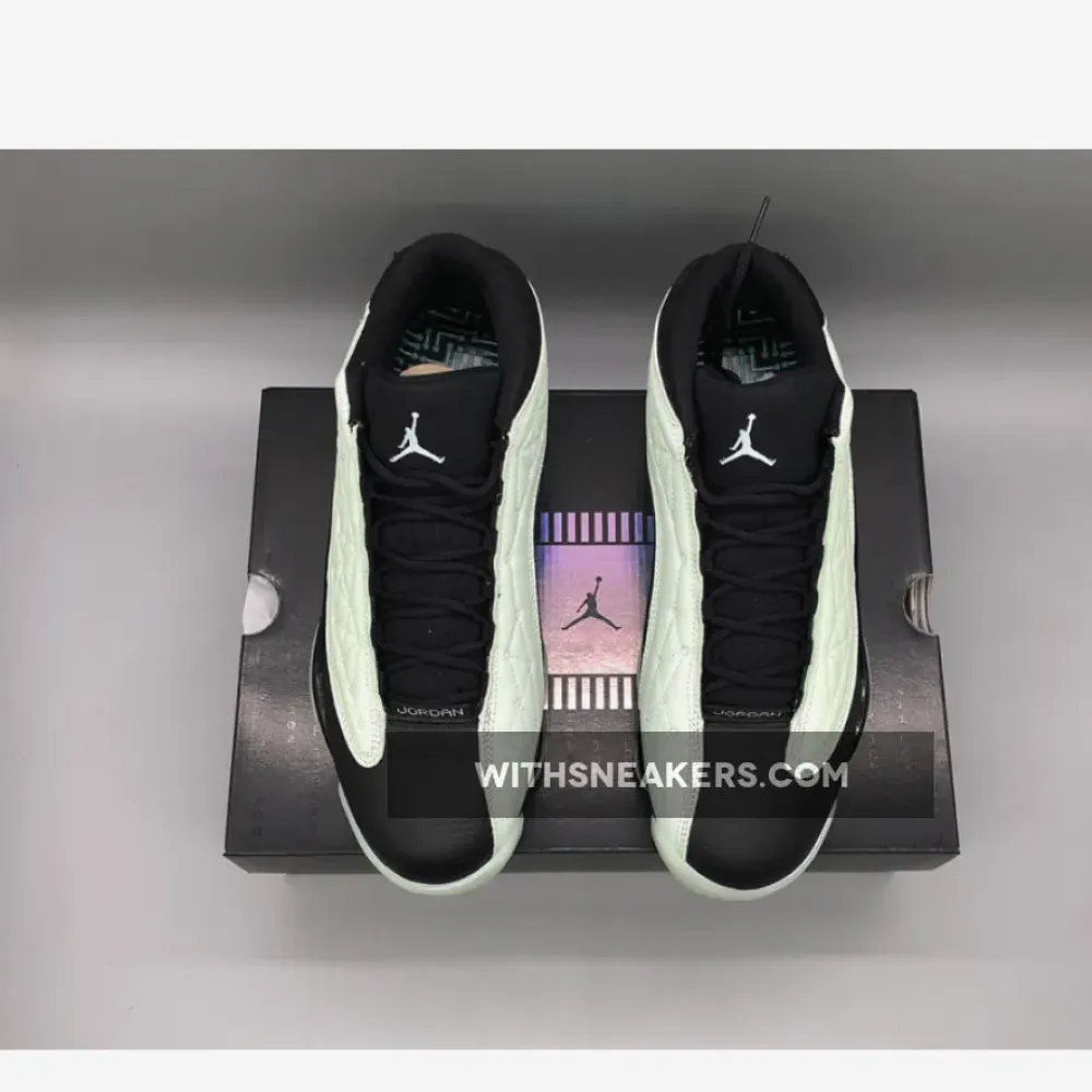 Air Jordan 13 Low Singles Day Black/Barley Green DM0803-300