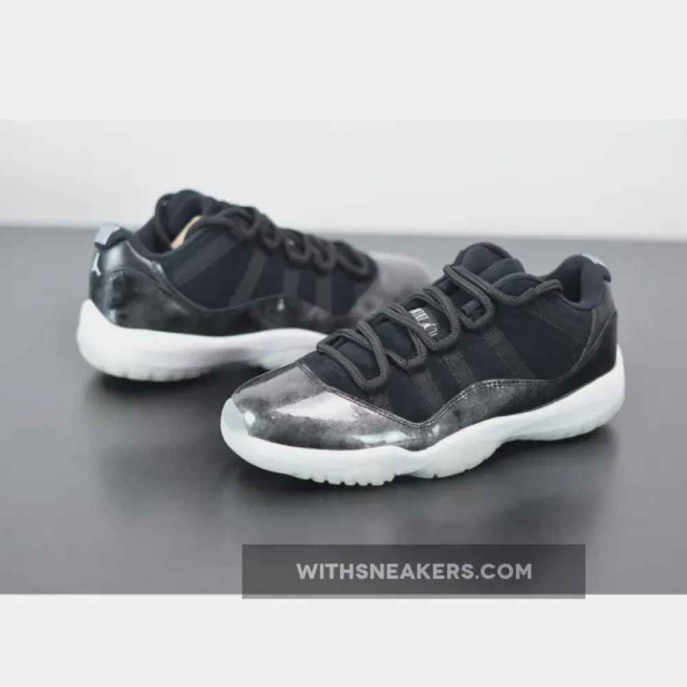 Air Jordan 11 Low Barons Black/Metallic Silver/White 528895-010