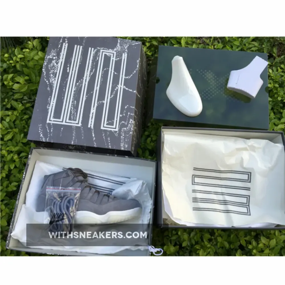 Nike Yeezy 350 V2 Grey/White 914433-003