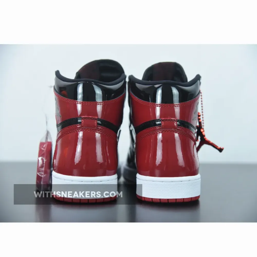 Nike Air Jordan 1 High OG 'Bred Patent' Black/White/Varsity Red 555088-063
