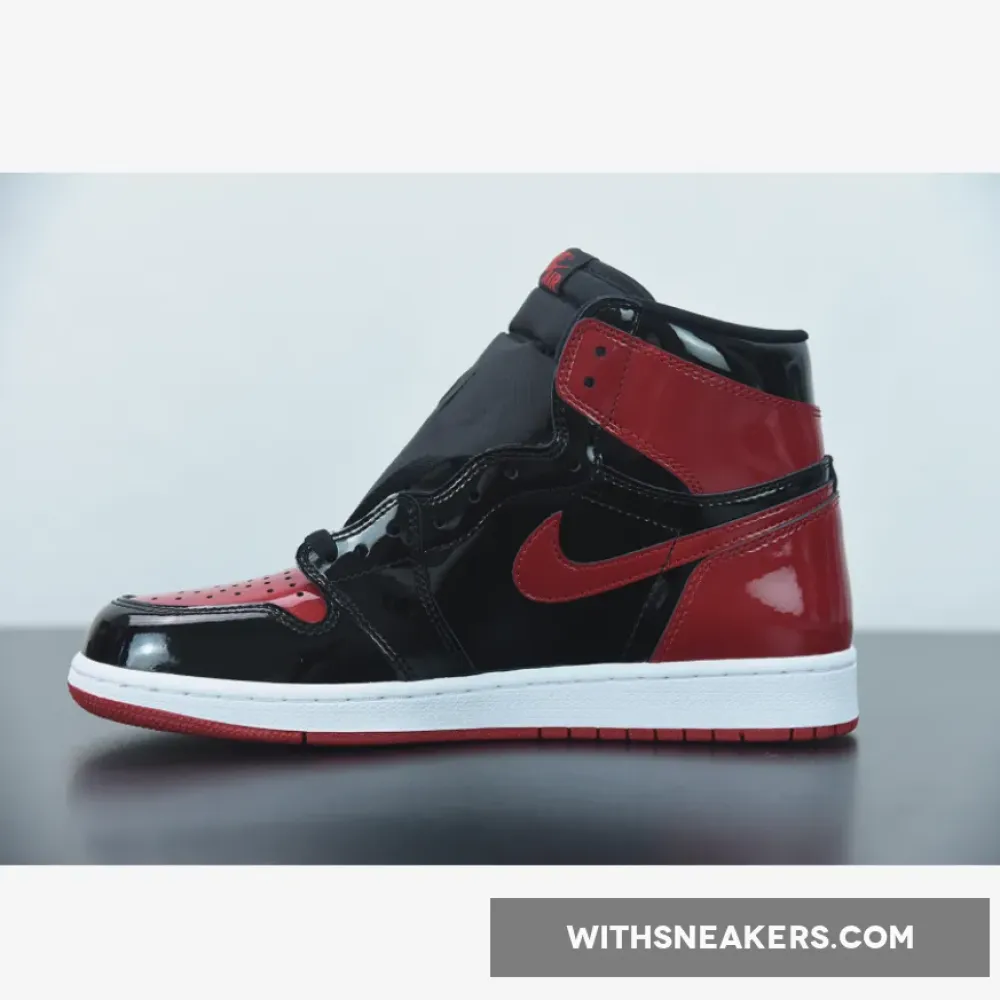 Nike Air Jordan 1 High OG 'Bred Patent' Black/White/Varsity Red 555088-063