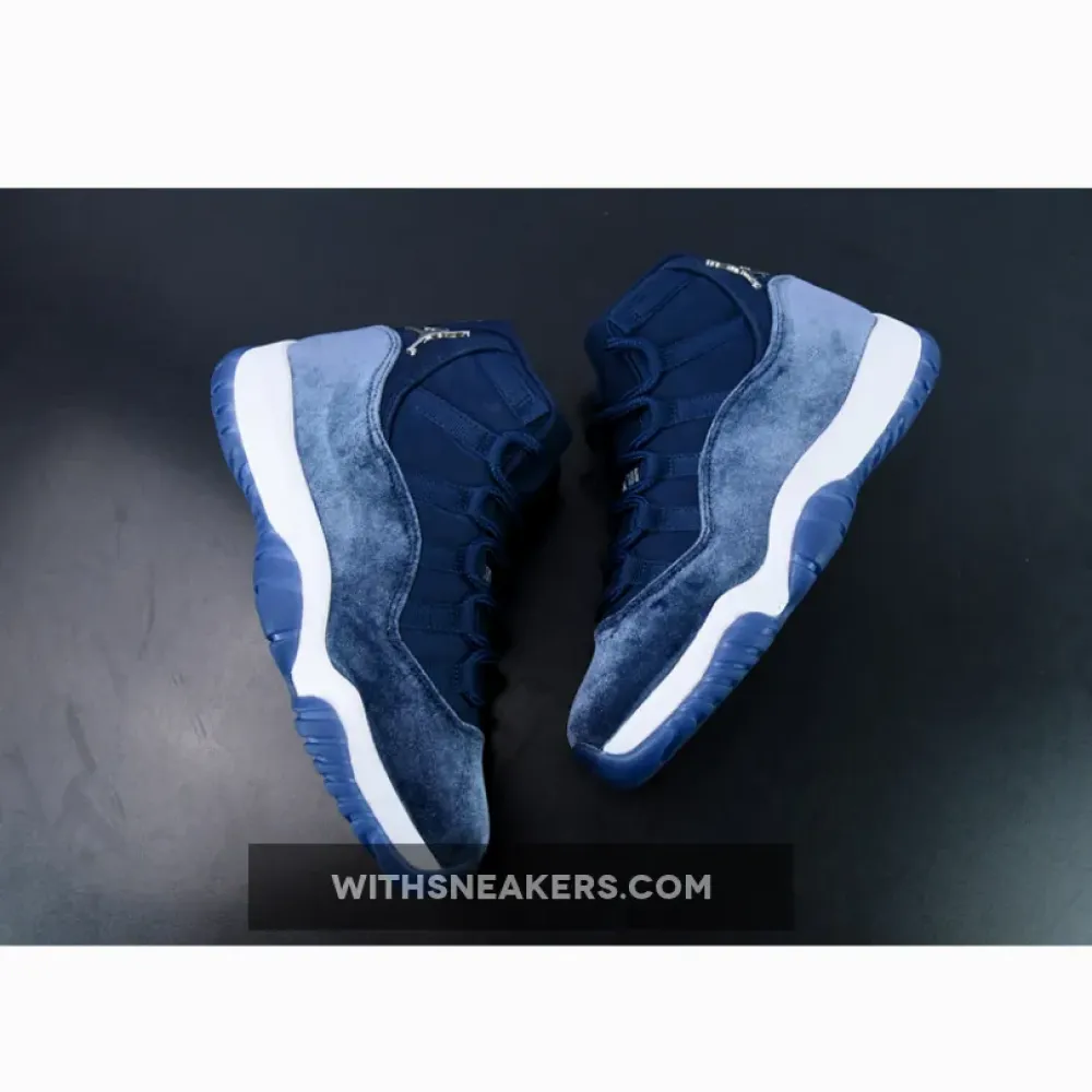 Air Jordan 11 Midnight Navy/Metallic Silver-White AR0715-441