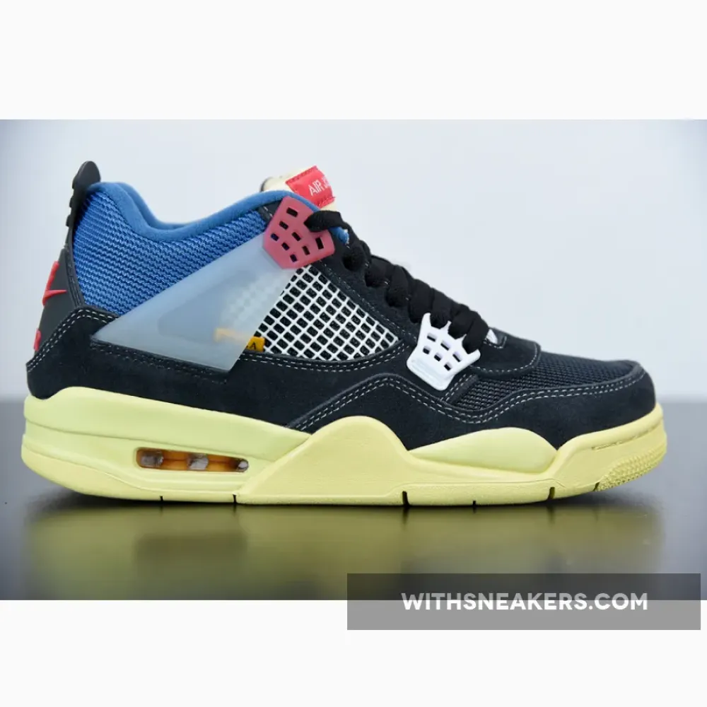 Union x Air Jordan 4 Off Noir/Brigade Blue/Dark Smoke Grey/Light Fusion Red DC9533-001