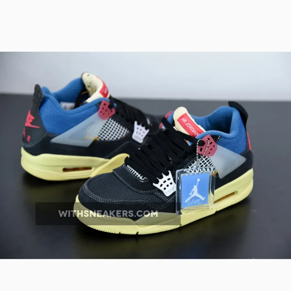 Union x Air Jordan 4 Off Noir/Brigade Blue/Dark Smoke Grey/Light Fusion Red DC9533-001