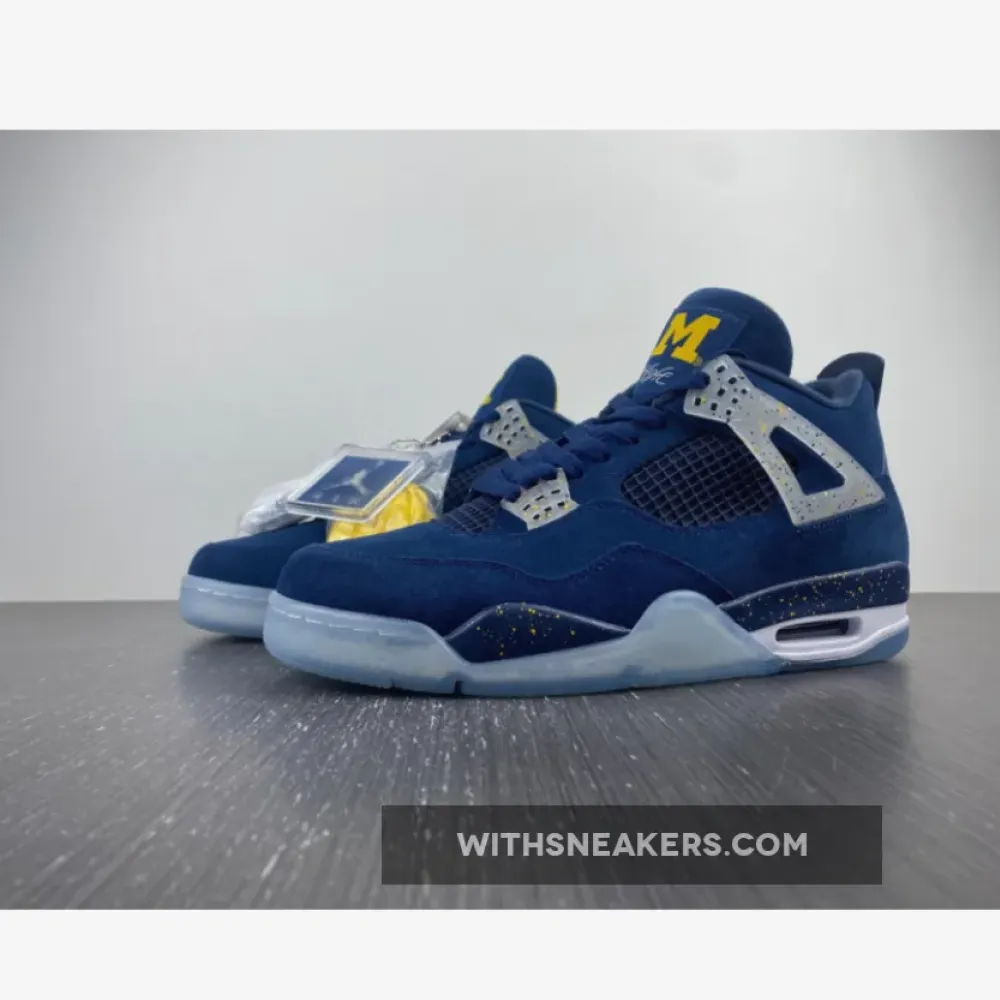 Air Jordan 4 Retro 'Michigan Wolverines' PE