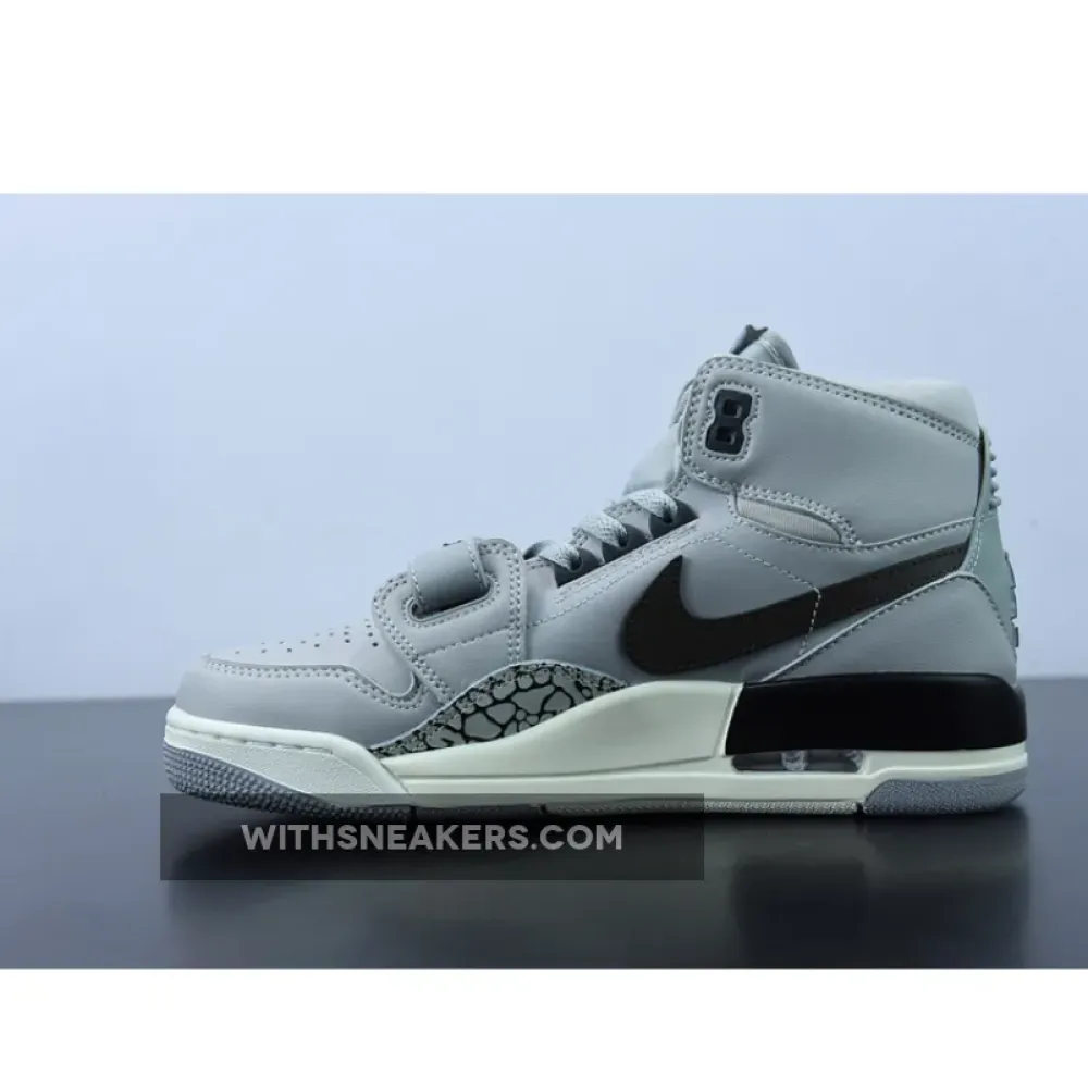 Nike Air Jordan Legacy 312 Wolf Grey/Light Graphite-Sail AV3922-002