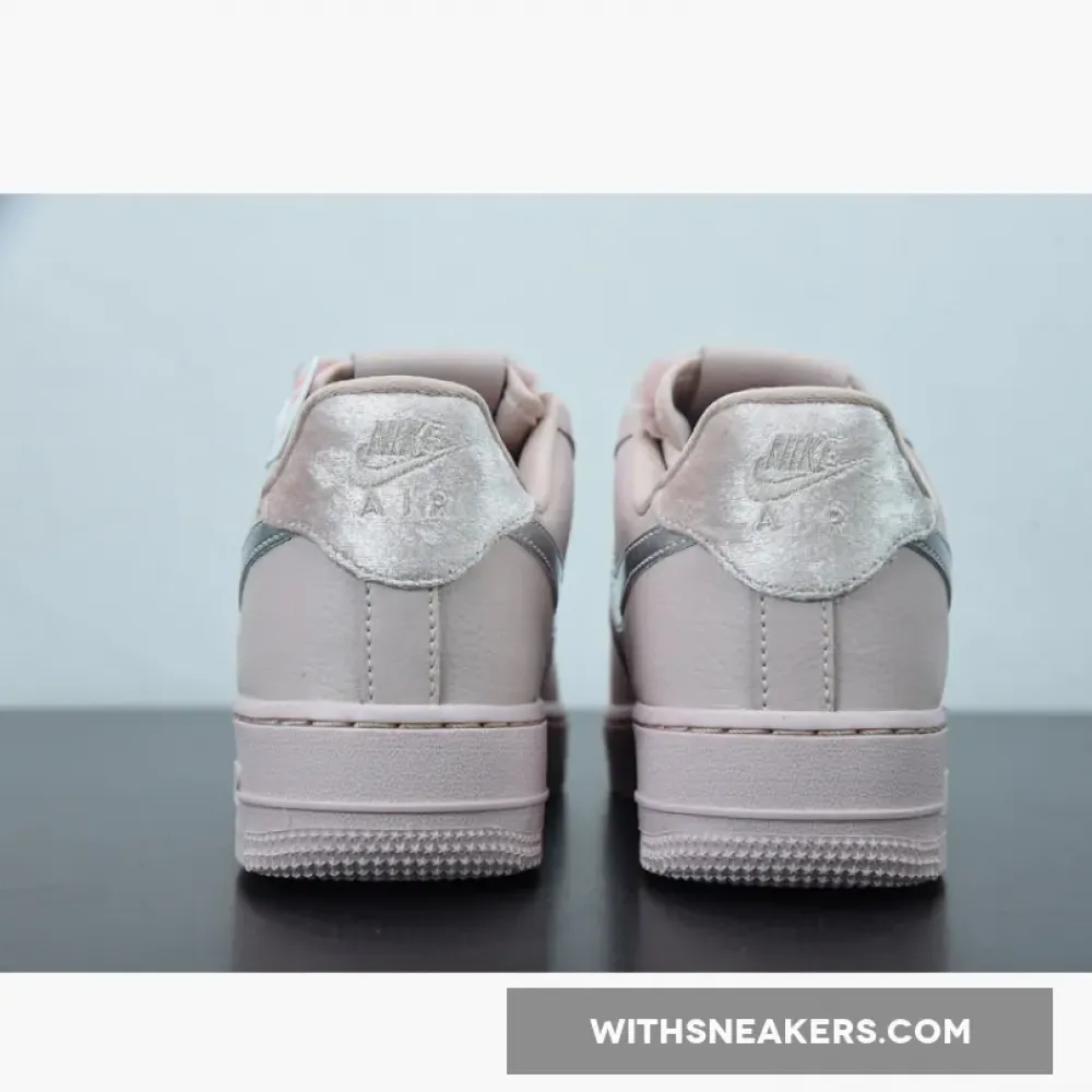 Nike Air Force 1 Low Fur Pink/White DO6724-601