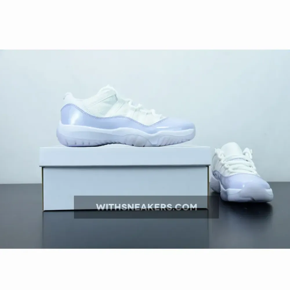 Air Jordan 11 Low White/Pure Violet AH7860-101