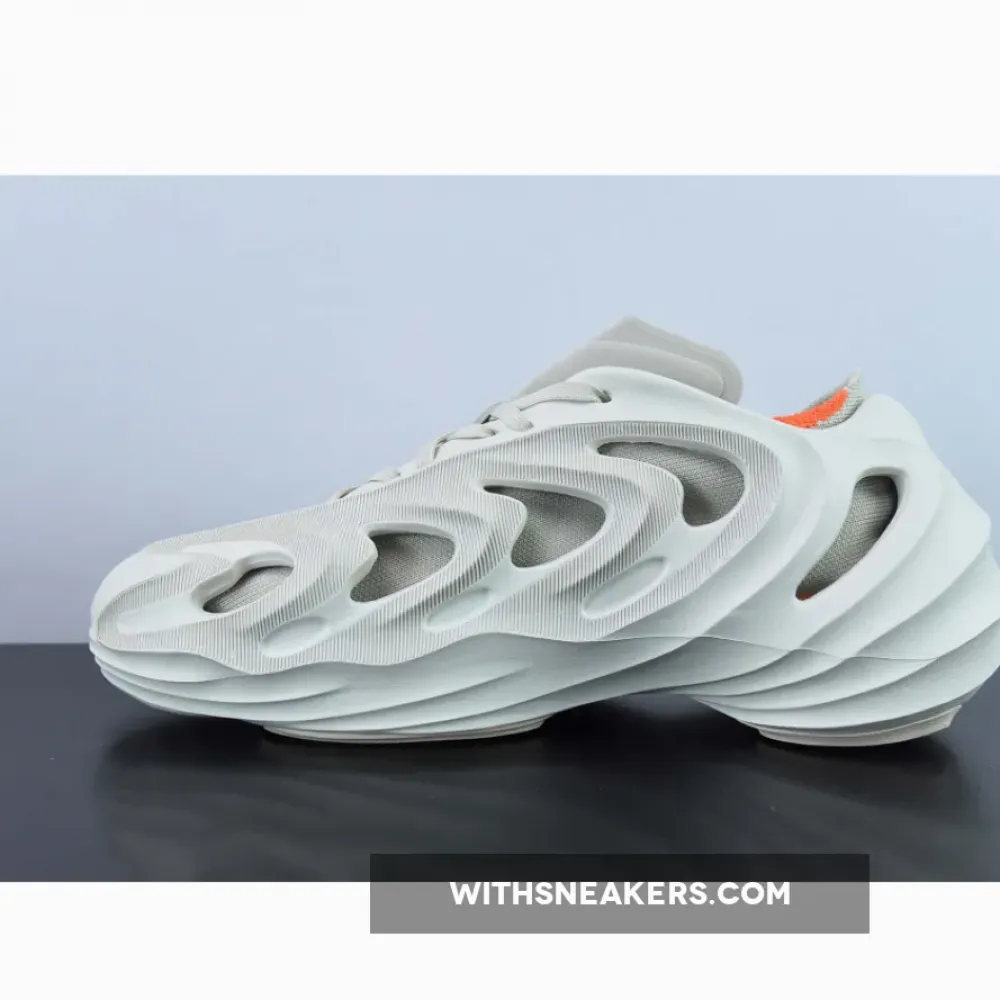 Adidas Yeezy Boost 700 Off-White Aluminium/Chalk White/Solar Red GY4455